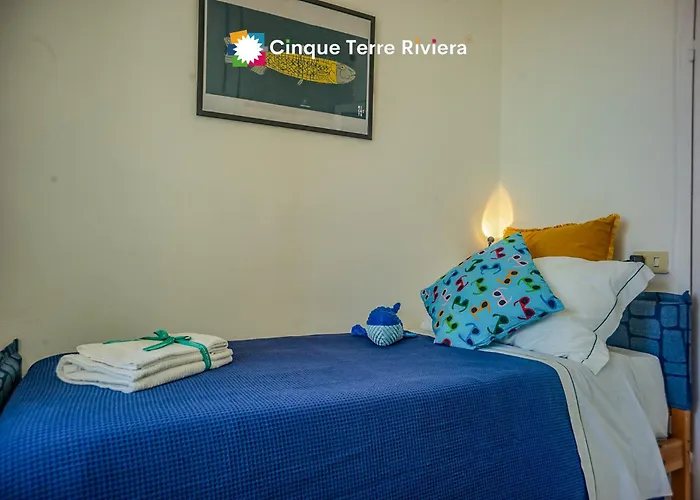 Maemuna Sea View Vernazza