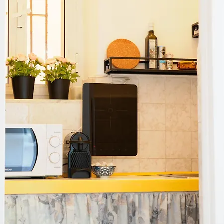 Maemuna Sea View ヴェルナッツァ