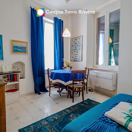 Maemuna Sea View Appartement Vernazza